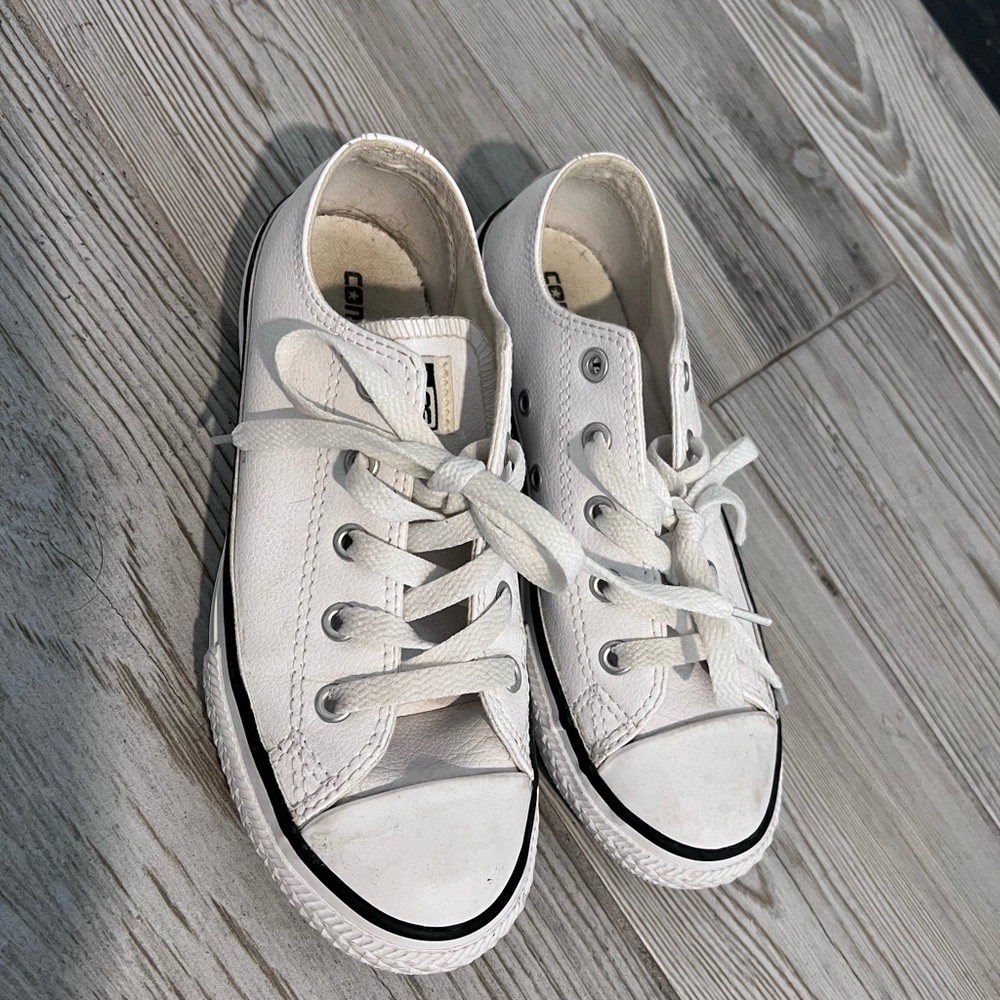 Y2 leather converse